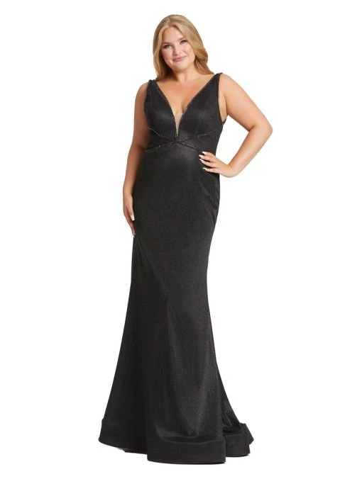 Mac Duggal Velvet Embellished Gown | Final Sale Plus Size 7 Mac Duggal Velvet Embellished Gown | Final Sale Plus Size