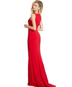 Ieena For Mac Duggal Sleeveless Plunge Neck Evening Gown Wedding Guest