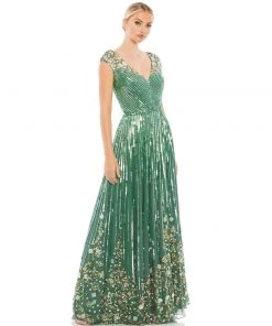 Mac Duggal Sequin & Floral Embellished Evening Gown