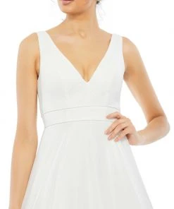 Ieena For Mac Duggal White Layered Tulle Chiffon Ball Gown