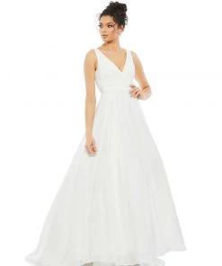 Ieena For Mac Duggal White Layered Tulle Chiffon Ball Gown