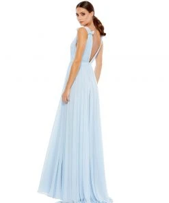 Ieena For Mac Duggal Pleated Chiffon Sleeveless V-Neck Gown 6 Ieena For Mac Duggal Pleated Chiffon Sleeveless V-Neck Gown