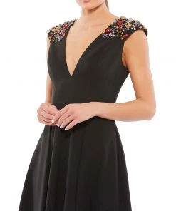 Ieena For Mac Duggal Plunging Floral Accented Cap Sleeve Cocktail Dress 8 Ieena For Mac Duggal Plunging Floral Accented Cap Sleeve Cocktail Dress