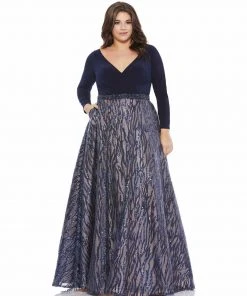 Mac Duggal Mother Of The Bride + Groom Dresses Midnight Sequined A-Line Gown (Plus)