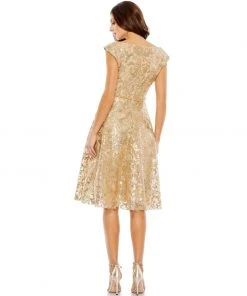 Mac Duggal Sequined V Neck Cap Sleeve Dress