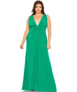Mac Duggal Draped V Neck Sleeveless A Line Gown (Plus)